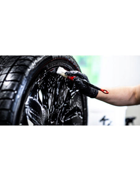 KiurLab Wheely – preparat do czyszczenia felg | Kucar